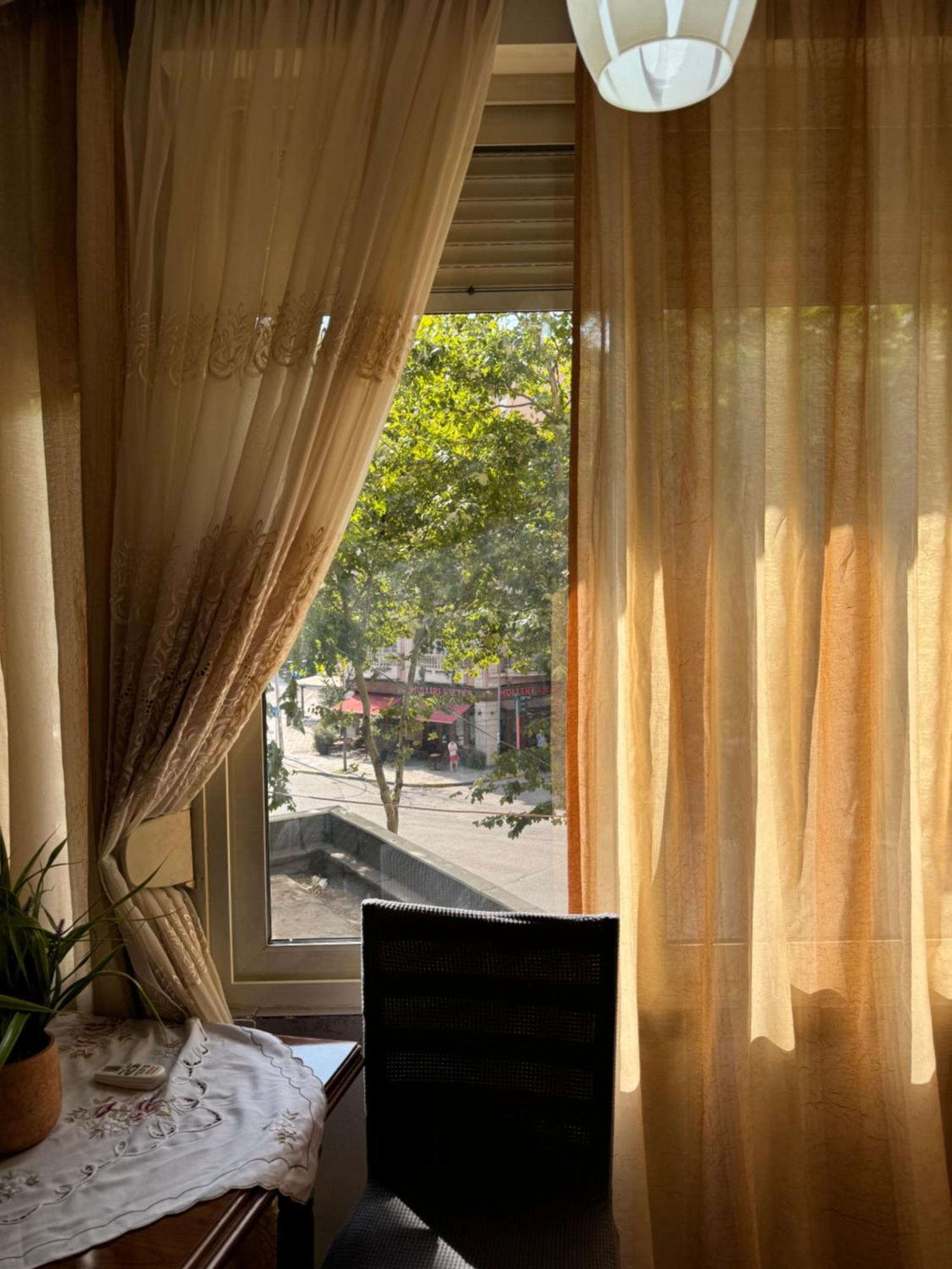 Tirana Centre Lions Gate 9 Apartment Екстер'єр фото